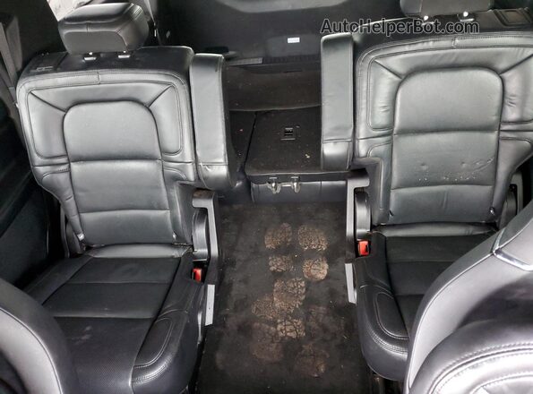 5LMJJ2LT5LEL18960 2020 LINCOLN NAVIGATOR Silver Вид задніх сидінь