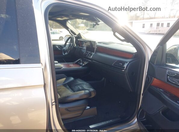 5LMJJ2LT5MEL02906 2021 LINCOLN NAVIGATOR Gray 