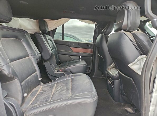 5LMJJ2NG2PEL12930 2023 LINCOLN NAVIGATOR White 