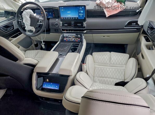 5LMJJ2TG4PEL02161 2023 LINCOLN NAVIGATOR Белый 
