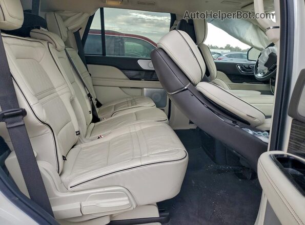 5LMJJ2TG4PEL02161 2023 LINCOLN NAVIGATOR Белый 