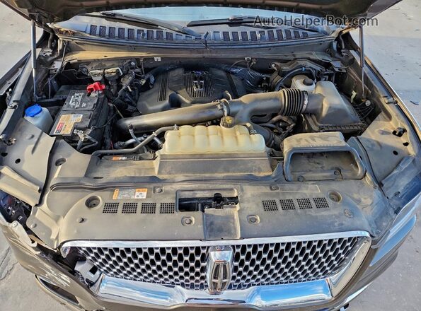 5LMJJ2TT8LEL04096 2020 LINCOLN NAVIGATOR Brown Вид підкапотного простору