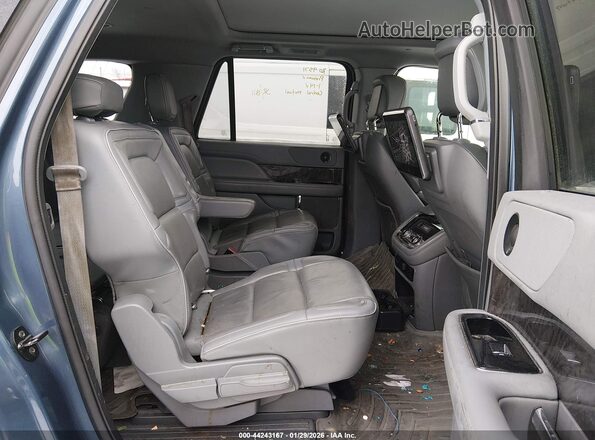 5LMJJ3HT8JEL03221 2018 LINCOLN NAVIGATOR L Синий Вид наклейки с VIN-кодом