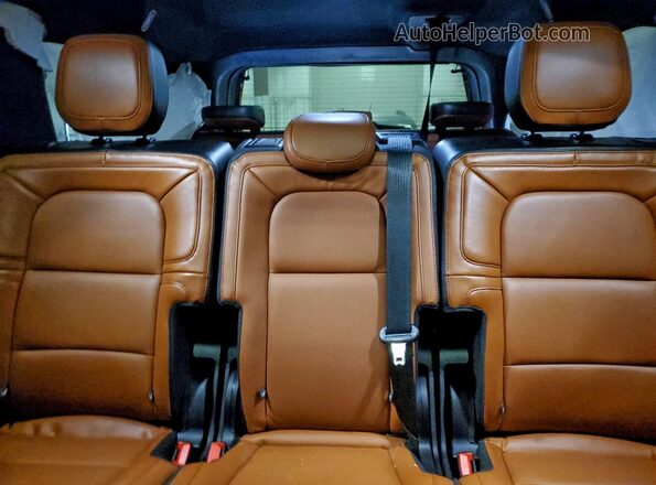 5LMJJ3LT2MEL07955 2021 LINCOLN NAVIGATOR Black უკანა სავარძლების ხედი