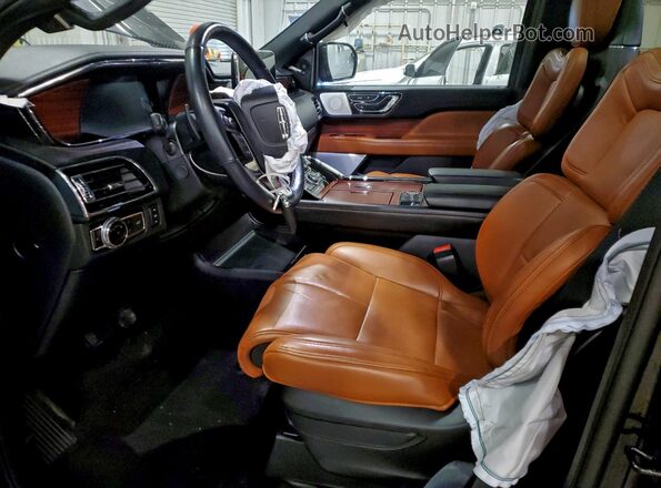 5LMJJ3LT2MEL07955 2021 LINCOLN NAVIGATOR Black წინა სალონის ხედი