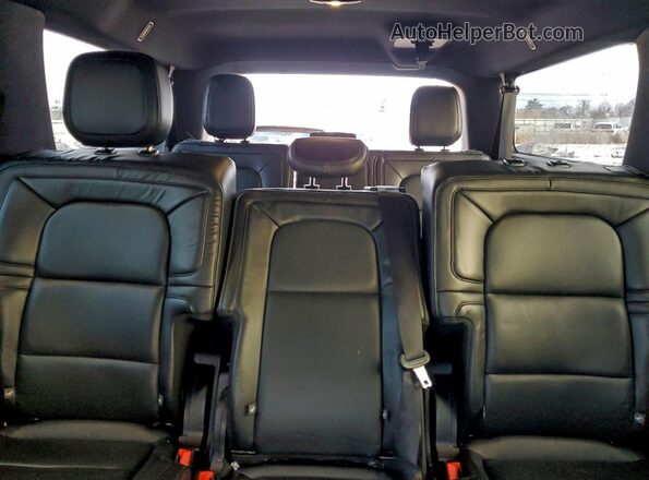 5LMJJ3LT4JEL03367 2018 LINCOLN NAVIGATOR Черный Вид задних сидений