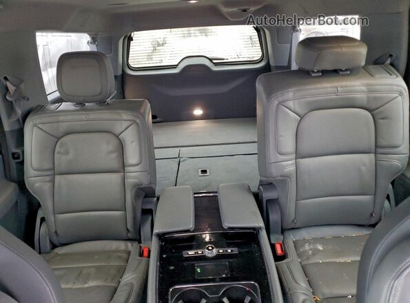 5LMJJ3LT7LEL02989 2020 LINCOLN NAVIGATOR Красный Вид задних сидений