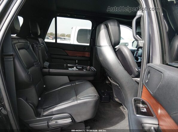 5LMJJ3LT7MEL09510 2021 LINCOLN NAVIGATOR Black Widok naklejki z numerem VIN