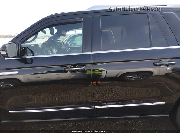 5LMJJ3LT7MEL09510 2021 LINCOLN NAVIGATOR Black 