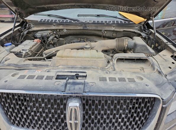 5LMJJ3LTXMEL12689 2021 LINCOLN NAVIGATOR Black 