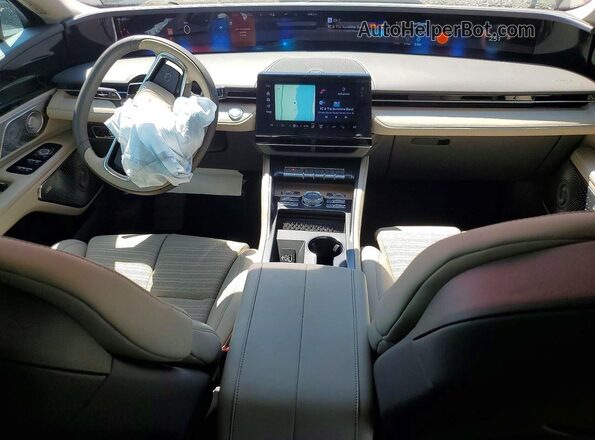 5LMPJ8K4XSJ913333 2025 LINCOLN NAUTILUS Red Вид панелі приладів