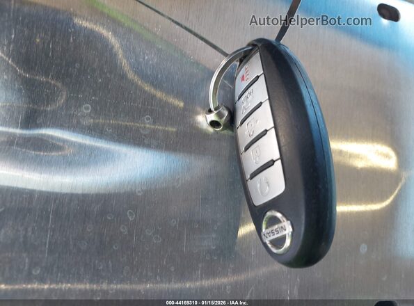 5N1AR2MM5GC667637 2016 NISSAN PATHFINDER Silver წინა პანელის ხედი