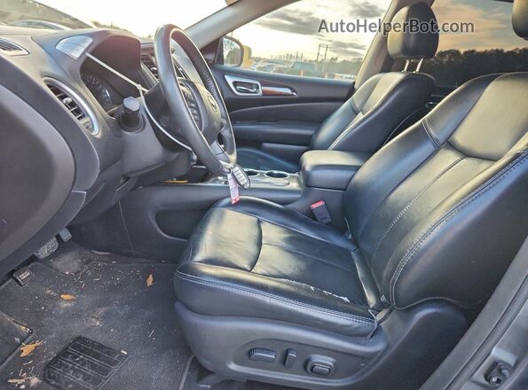 5N1AR2MN9GC610978 2016 NISSAN PATHFINDER Charcoal Front interior view
