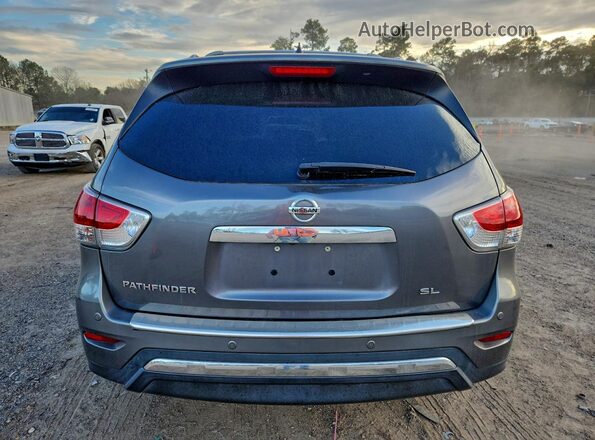 5N1AR2MN9GC610978 2016 NISSAN PATHFINDER Charcoal Rear view