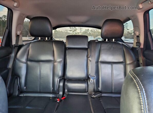 5N1AR2MN9GC610978 2016 NISSAN PATHFINDER Charcoal Rear seats view