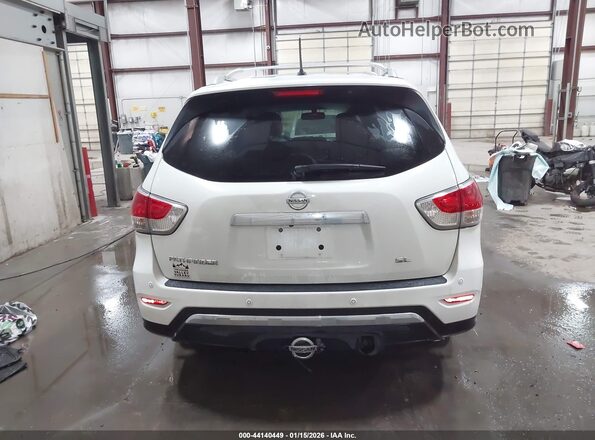 5N1AR2MN9GC632141 2016 NISSAN PATHFINDER White 