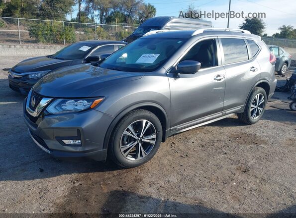 5N1AT2MT0JC852663 2018 NISSAN ROGUE Gray Առջևի ձախ երեք քառորդ տեսարան