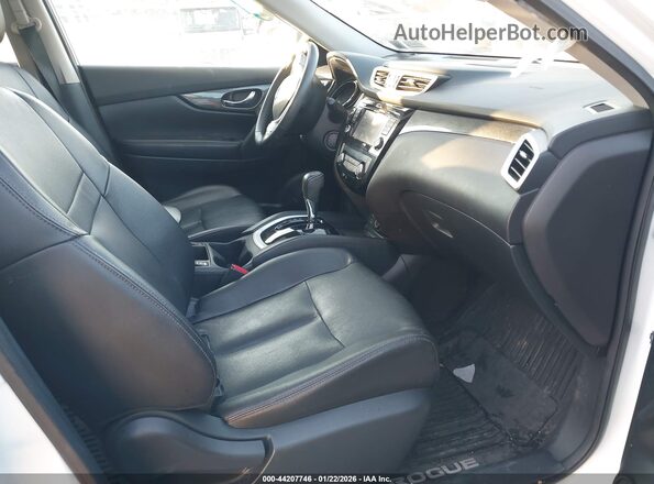 5N1AT2MV6GC869770 2016 NISSAN ROGUE White Սալոնի դիմացի տեսք