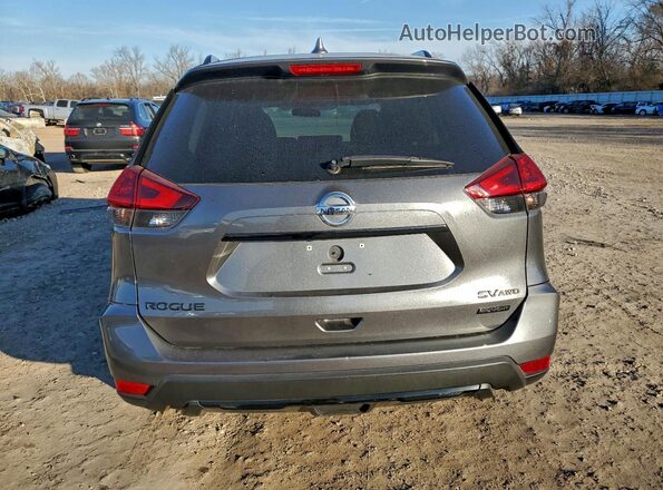 5N1AT2MVXJC725131 2018 NISSAN ROGUE Gray უკანა ხედი