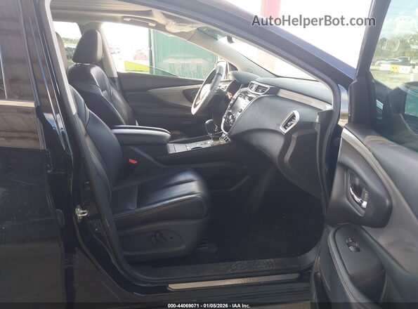 5N1AZ2MG2HN113228 2017 NISSAN MURANO Black Widok wnętrza z przodu