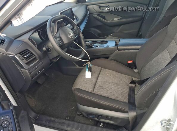 5N1BT3BA4SC785515 2025 NISSAN ROGUE White Սալոնի դիմացի տեսք