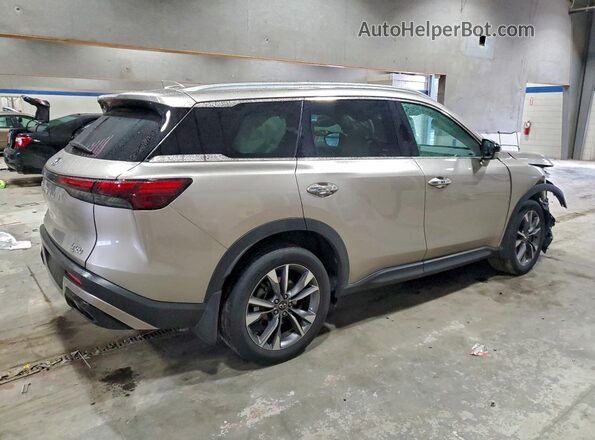5N1DL1FSXPC331129 2023 INFINITI QX60 Gold Rear right