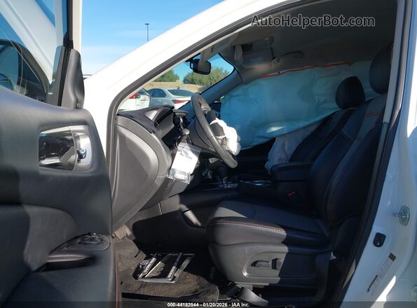 5N1DR2BN6LC651157 2020 NISSAN PATHFINDER White 