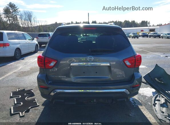 5N1DR2MM2JC659743 2018 NISSAN PATHFINDER Gray 