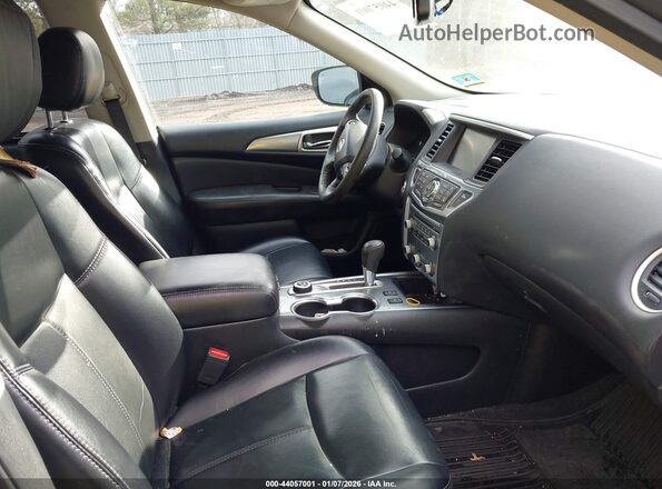 5N1DR2MM3JC639579 2018 NISSAN PATHFINDER Серый Вид салона спереди