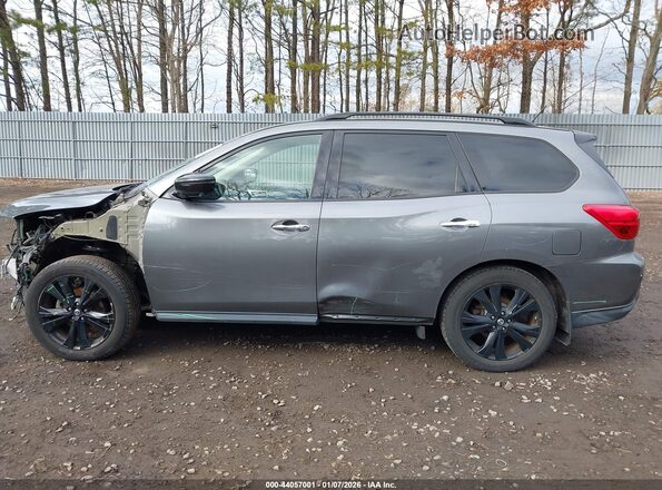 5N1DR2MM3JC639579 2018 NISSAN PATHFINDER Серый Вид задней части салона