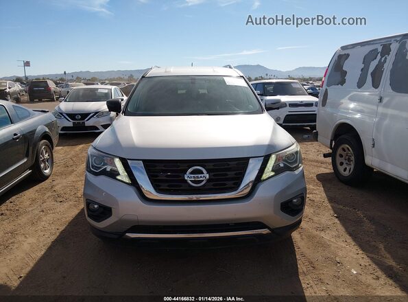 5N1DR2MM5HC662954 2017 NISSAN PATHFINDER Серебряный Вид щитка приборов
