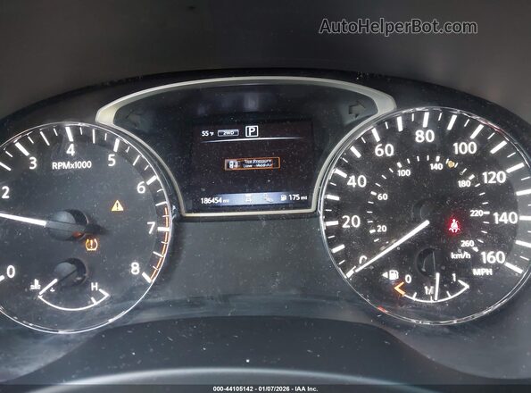 5N1DR2MM6KC600454 2019 NISSAN PATHFINDER Black Հետևի նստատեղերի տեսք