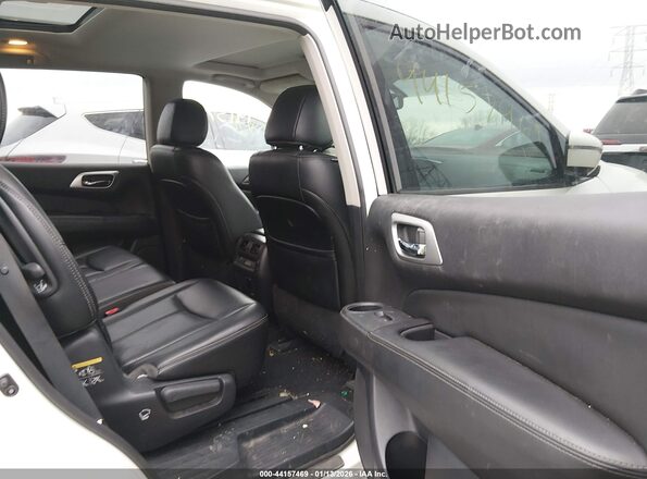 5N1DR2MM8HC635344 2017 NISSAN PATHFINDER White VIN կոդի պիտակի տեսք