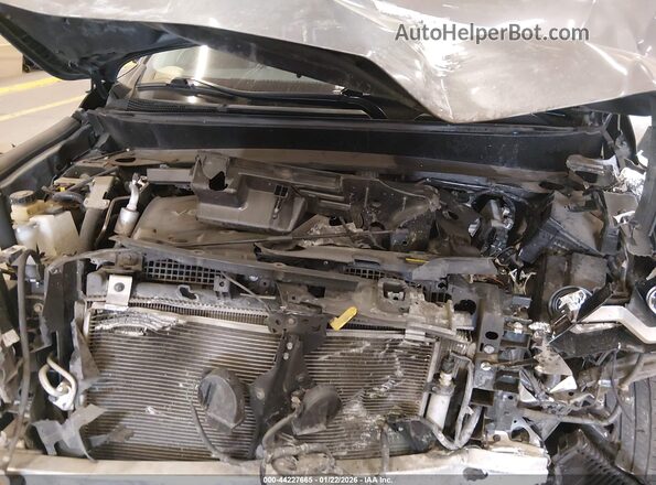 5N1DR2MM9KC636218 2019 NISSAN PATHFINDER Gray Rear view