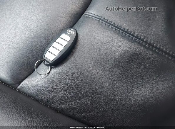 5N1DR2MMXKC589555 2019 NISSAN PATHFINDER Gray Widok deski rozdzielczej