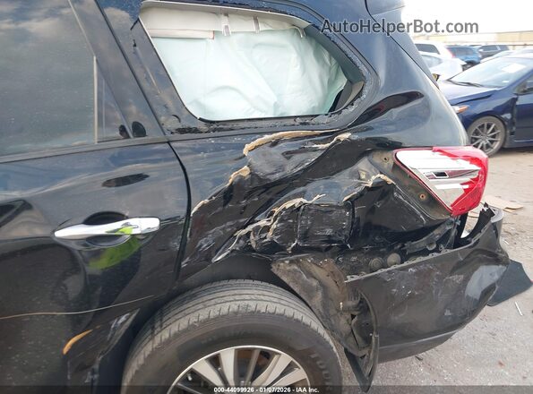 5N1DR2MN1HC913381 2017 NISSAN PATHFINDER Black Widok z przodu