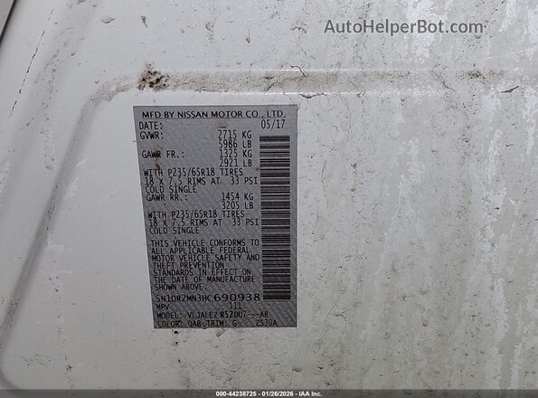 5N1DR2MN3HC690938 2017 NISSAN PATHFINDER White ძრავის განყოფილების ხედი