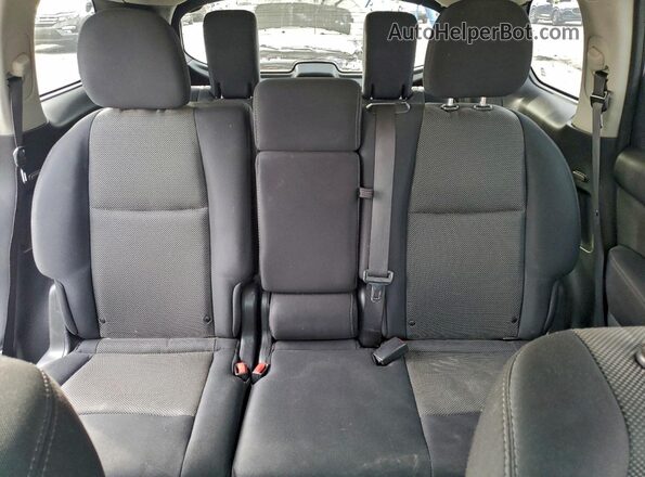 5N1DR2MN4HC642977 2017 NISSAN PATHFINDER Silver Rear seats view