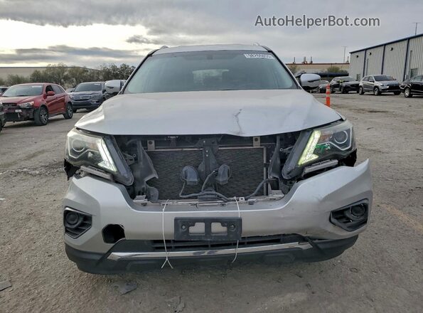 5N1DR2MN4HC642977 2017 NISSAN PATHFINDER Silver Front view