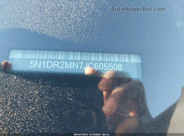 5N1DR2MN7JC605508 2018 NISSAN PATHFINDER Gray ძრავის განყოფილების ხედი
