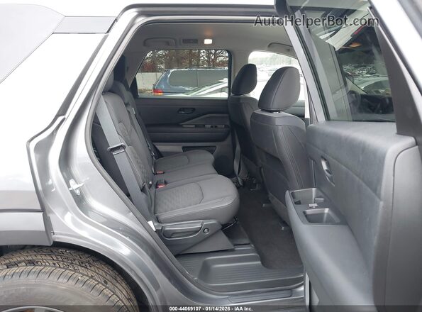 5N1DR3AC6RC313112 2024 NISSAN PATHFINDER Gray 