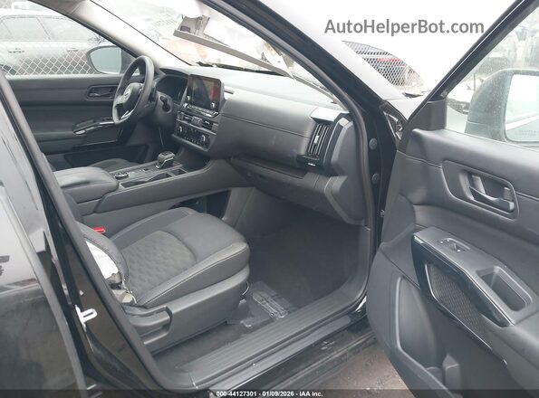5N1DR3ACXRC273696 2024 NISSAN PATHFINDER Черный 
