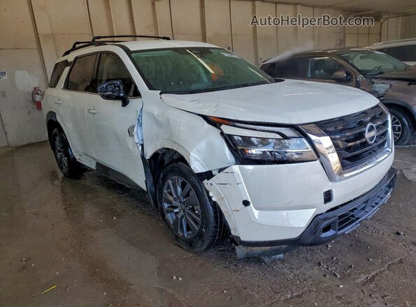 5N1DR3BA2NC256091 2022 NISSAN PATHFINDER Белый Передняя правая четверть