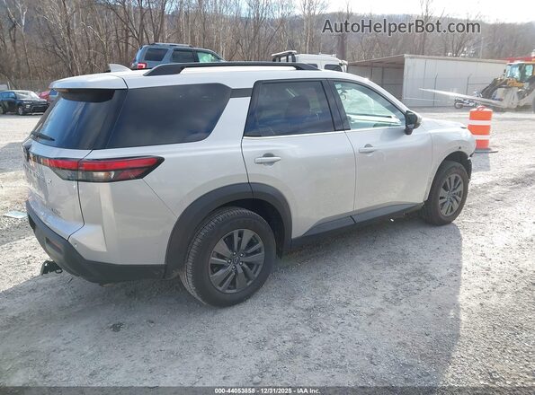 5N1DR3BC3RC254664 2024 NISSAN PATHFINDER Silver 