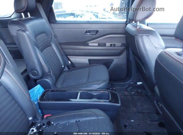 5N1DR3BD0PC206349 2023 NISSAN PATHFINDER Green Widok naklejki z numerem VIN