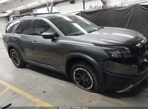 5N1DR3BD3SC227804 2025 NISSAN PATHFINDER Gray უკანა სალონის ხედი