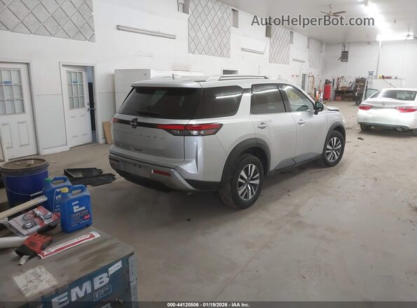 5N1DR3CC2RC253729 2024 NISSAN PATHFINDER Silver Հետևի աջ