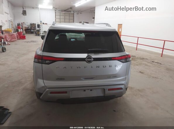5N1DR3CC2RC253729 2024 NISSAN PATHFINDER Silver 
