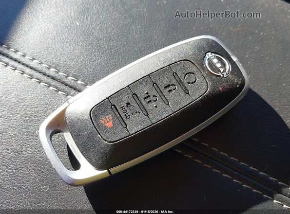 5N1DR3CC3SC252174 2025 NISSAN PATHFINDER Silver წინა პანელის ხედი