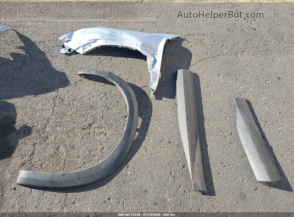 5N1DR3CC3SC252174 2025 NISSAN PATHFINDER Silver 